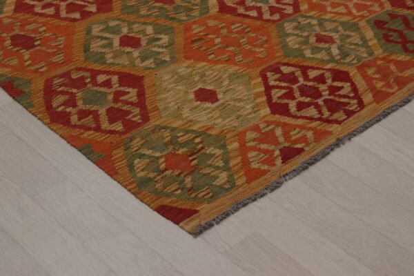VJ Kilim – 194 x 160 cm  (51912)