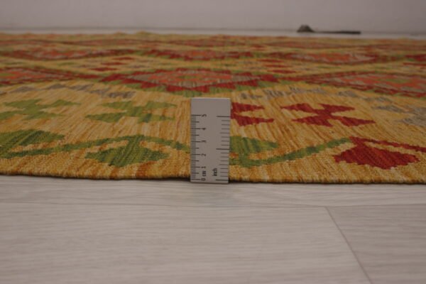 VJ Kilim – 246 × 178 cm    (47866)